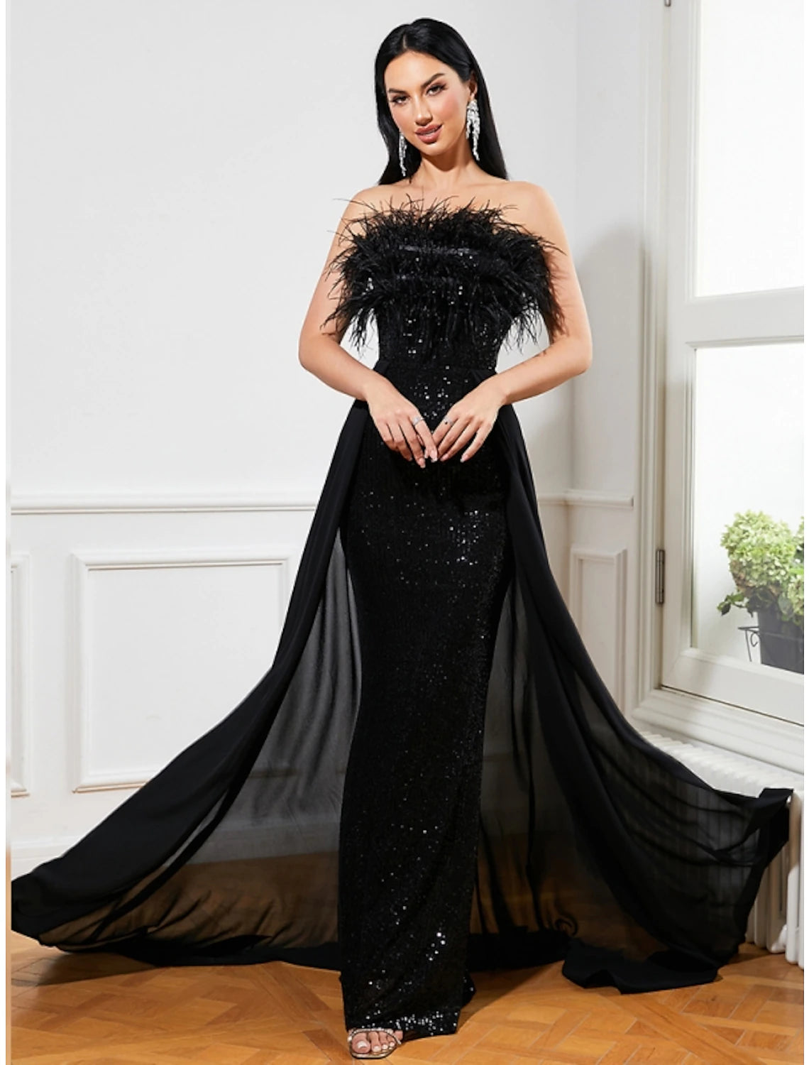 A-Linien-Abendkleid, schwarzes Kleid, Sparkle & Shine-Kleid, formeller Herbst-Schleppe, ärmellos, trägerlos, mit Pailletten und Federglitzer